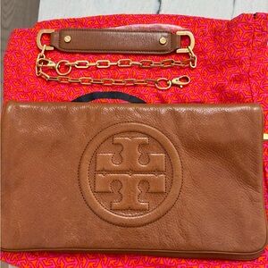 TORY BURCH BOMBE REVA LEATHER CLUTCH CROSSBODY BAG